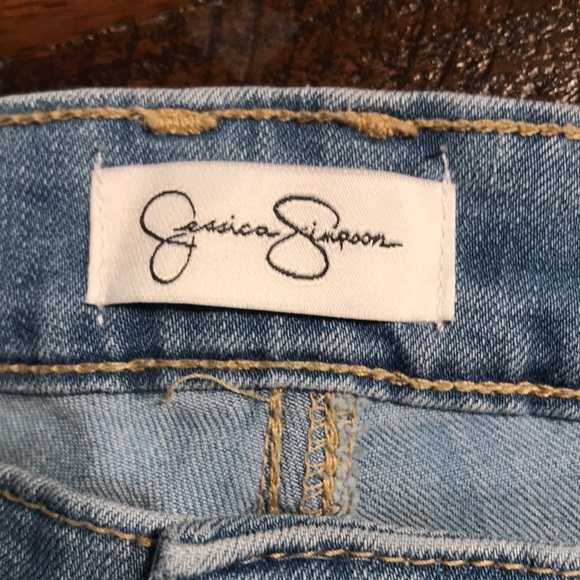Jessica Simpson Relaxed Skinny Crop Jeans - Picture 7 of 14